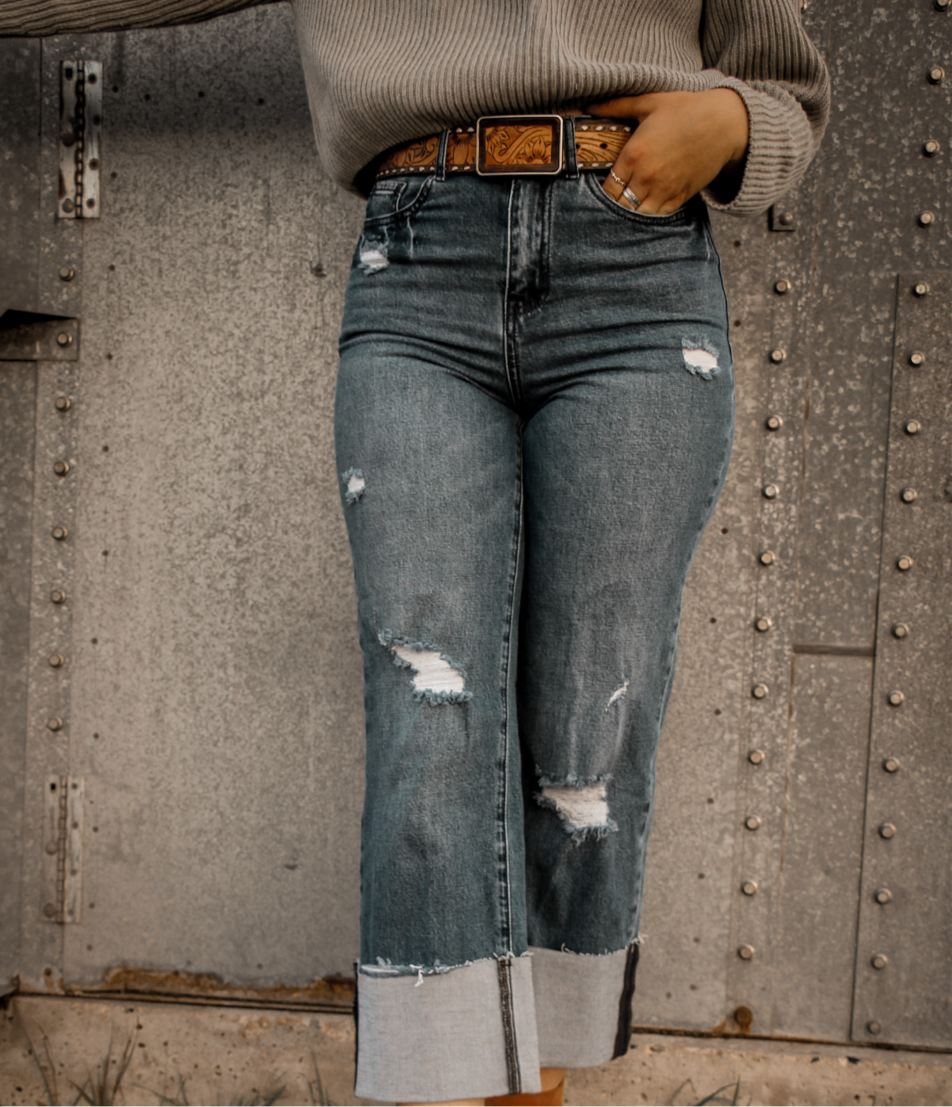 Distressed Straight Leg Jeans