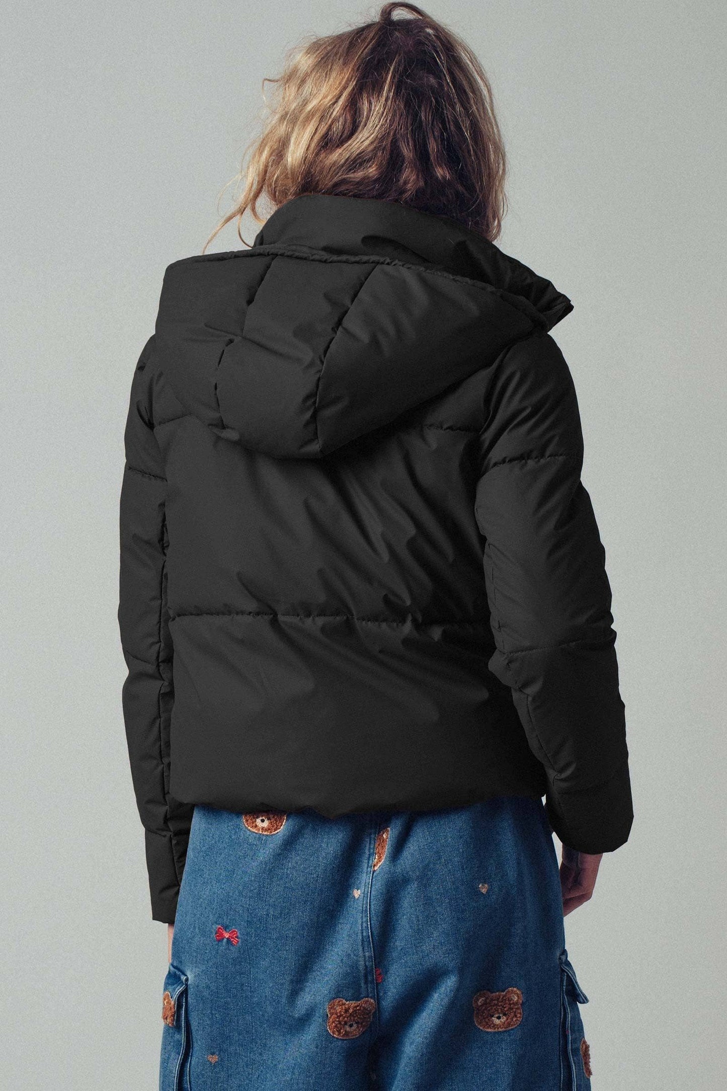 Cozy Drawstring Hooded Puffer Jacket: BLACK
