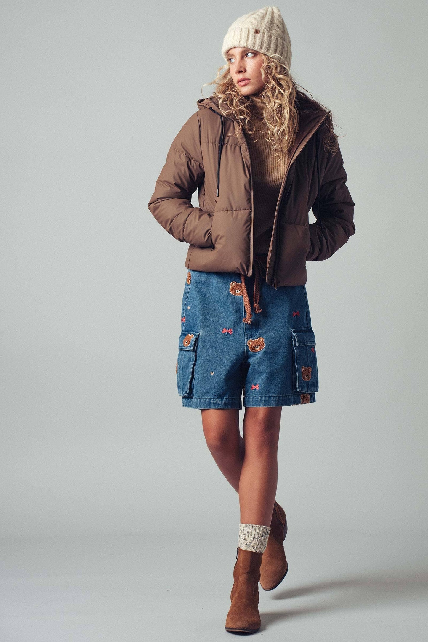 Cozy Drawstring Hooded Puffer Jacket: Chocolate