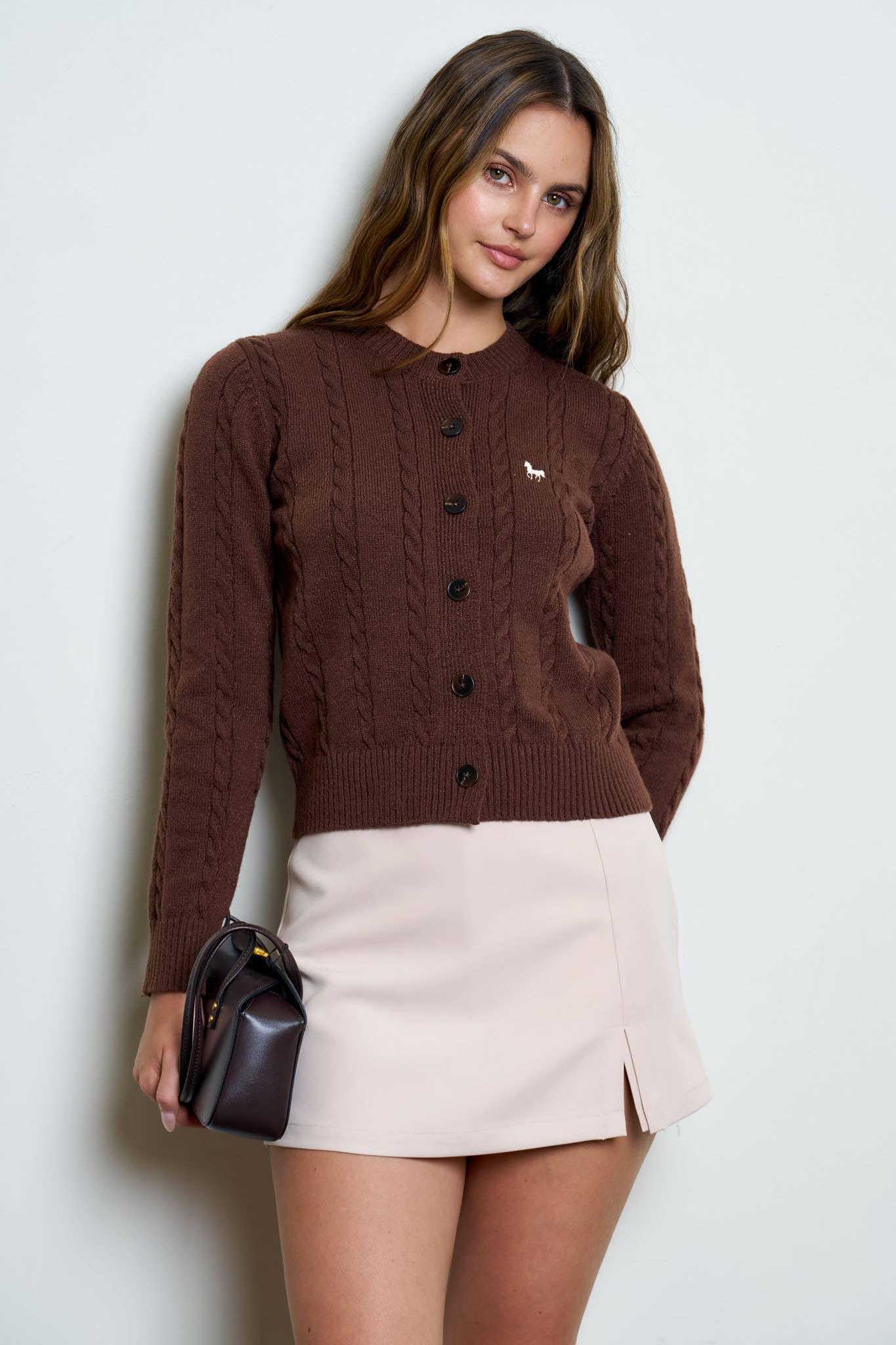 HORSE EMBROIDERY CABLE KNIT CARDIGAN: BROWN