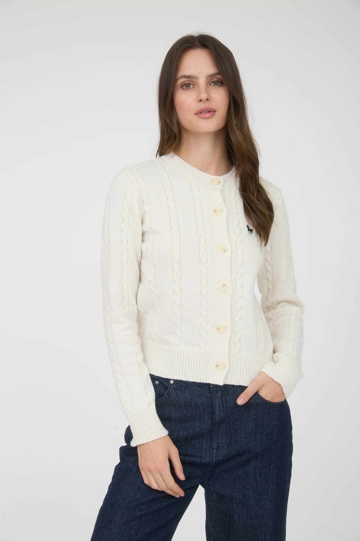 HORSE EMBROIDERY CABLE KNIT CARDIGAN: CREAM